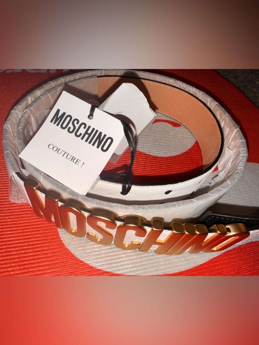 Moschino logo-lettering Leather
Belt | Neutrals check all pictures FOR THE SIZE
